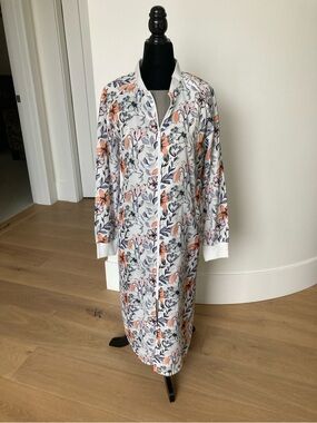 Diadora Floral Long Sleeve Zipper-Front Coat in White Coral Mauve and Pink
